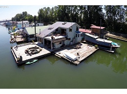 Floating Homes for Sale in Portland Oregon Floating Home 4 Photo 2